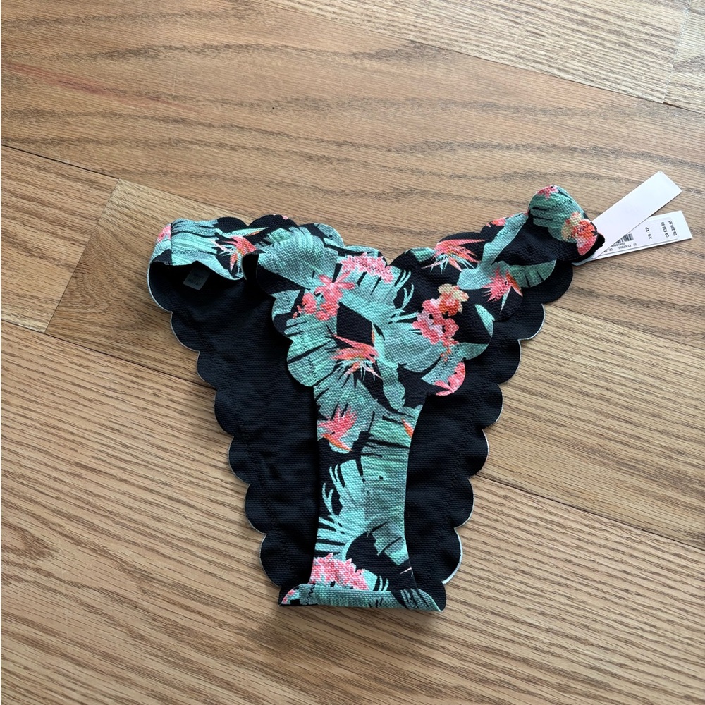 Victoria’s Secret bikini bottom